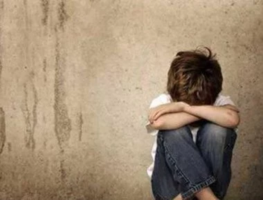 Στην δημοσιότητα οι φωτογραφίες του ζευγαριού που αποπλάνησε τον 13χρονο στην Κέρκυρα